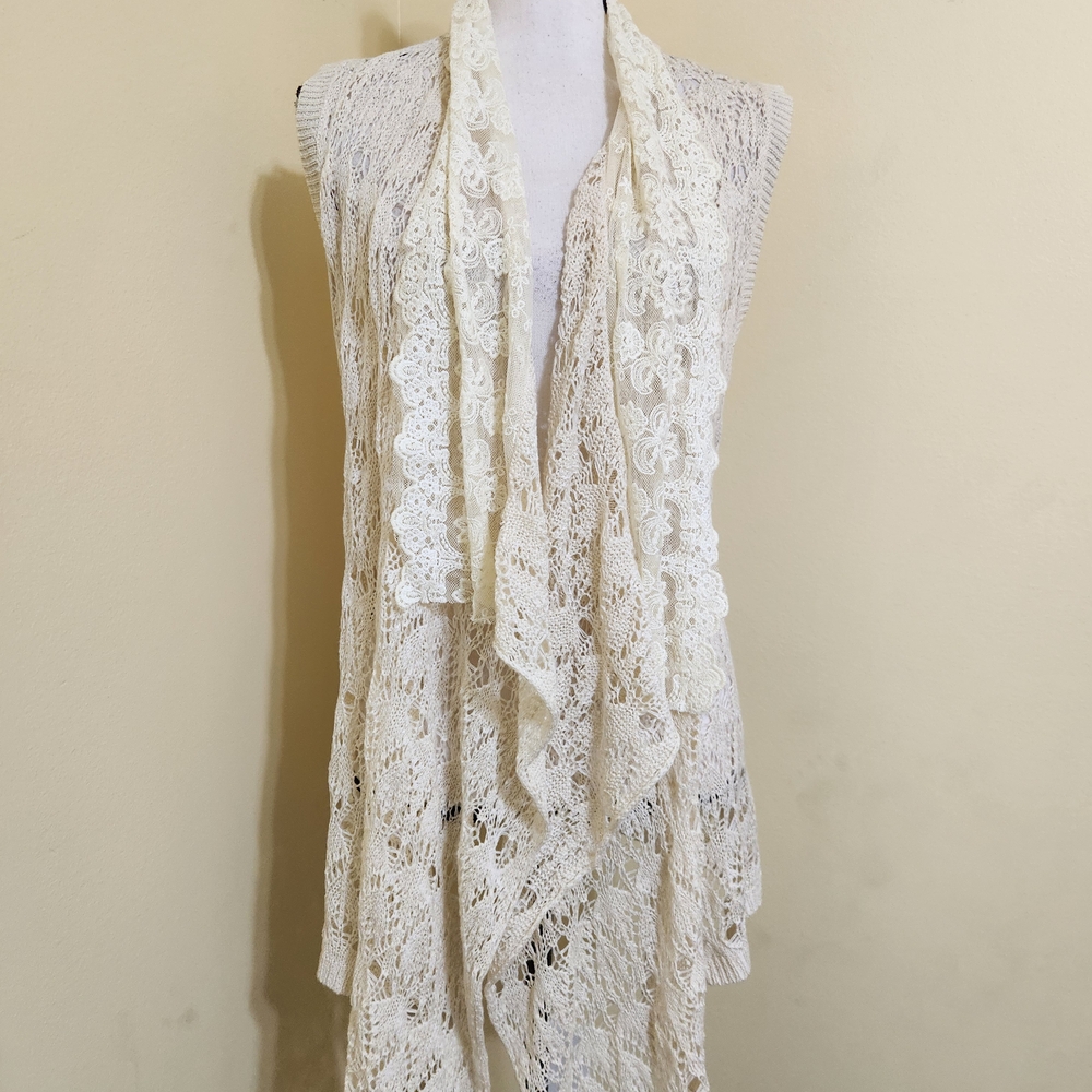 Flying Tomato Ivory Lace Blouse